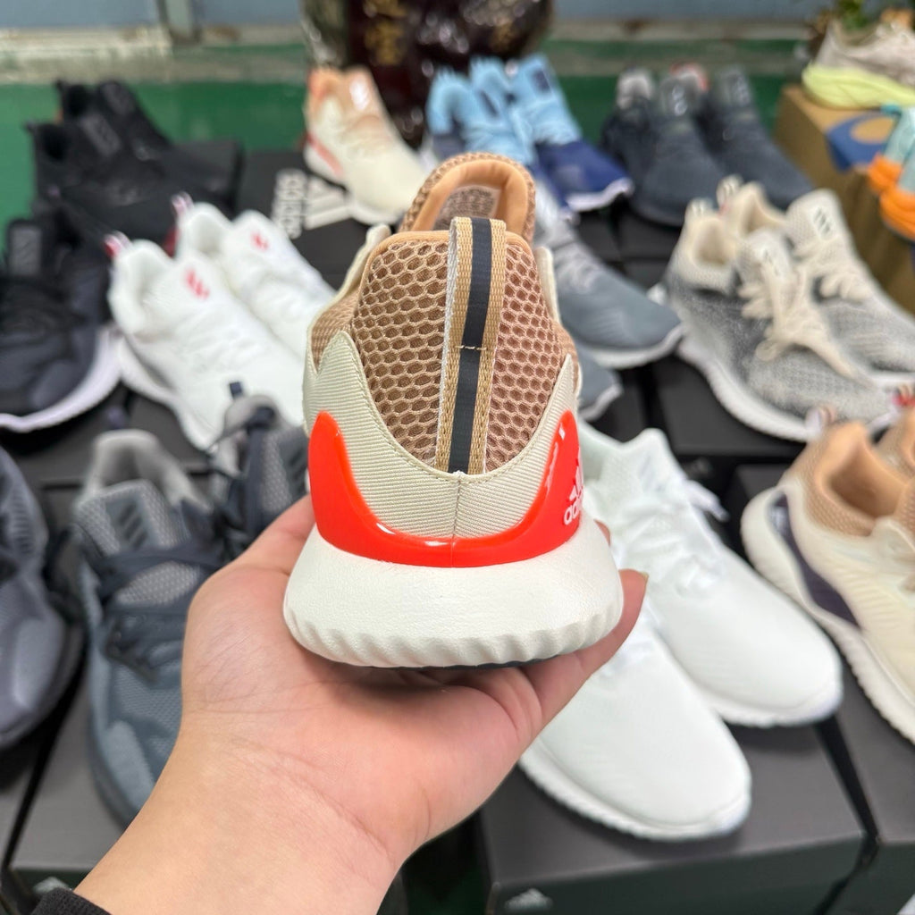 Adidas Alphabounce HPC AMS M Cream Sneakers